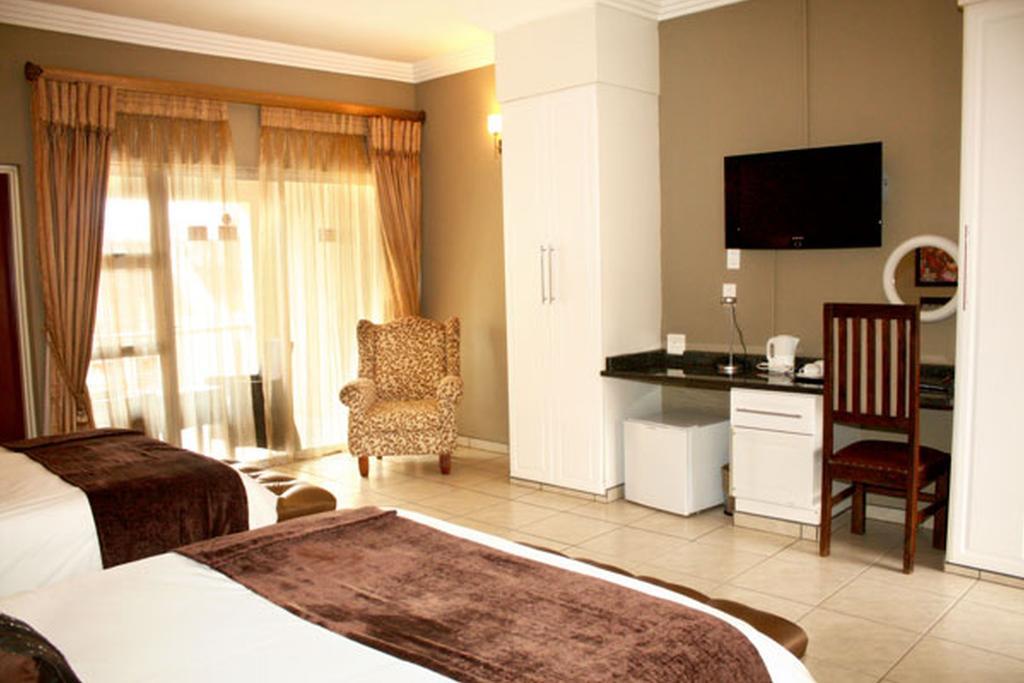 2Ten Hotel Sibasa Chambre photo