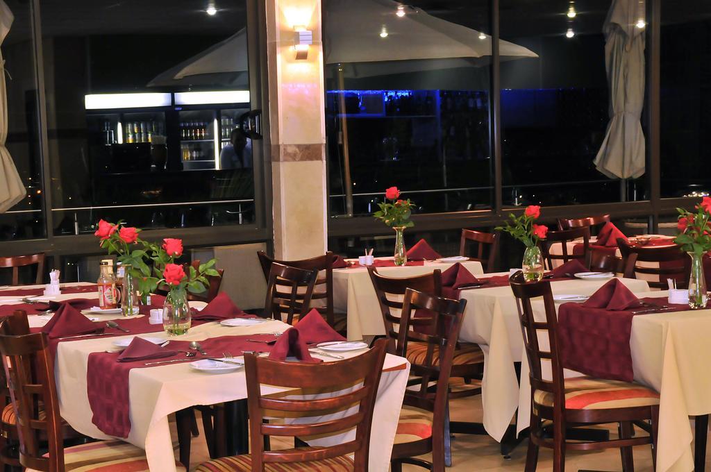 2Ten Hotel Sibasa Extérieur photo