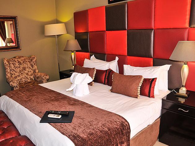 2Ten Hotel Sibasa Extérieur photo