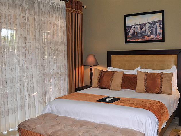 2Ten Hotel Sibasa Extérieur photo
